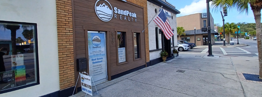 SandPeak Realty helps you find your way home